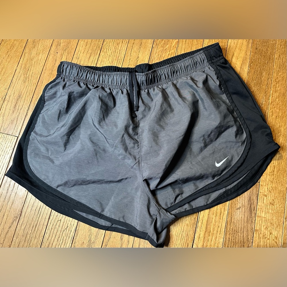 Nike Women's Gray and Black Athletic Shorts
